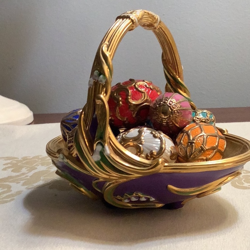 Franklin Mint Faberge Spring Egg Basket with 9 Eggs